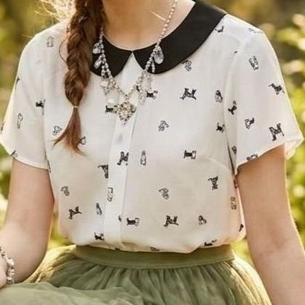 Cece Dog Print Blouse w/ Black Peter Pan Collar - Size S Peter Pan collar sheer